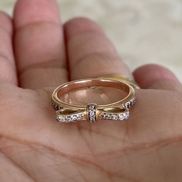 Pandora Sparkling Bow Rose Gold & Cubic Zirconia Ring - Picture 6 of 12